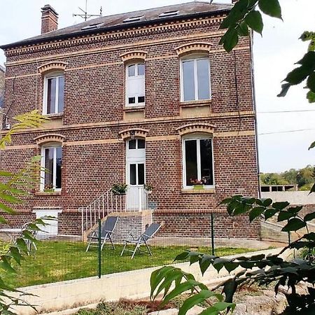 Bed and Breakfast Au Fil De L'Eau Milly-sur-Thérain Exterior foto